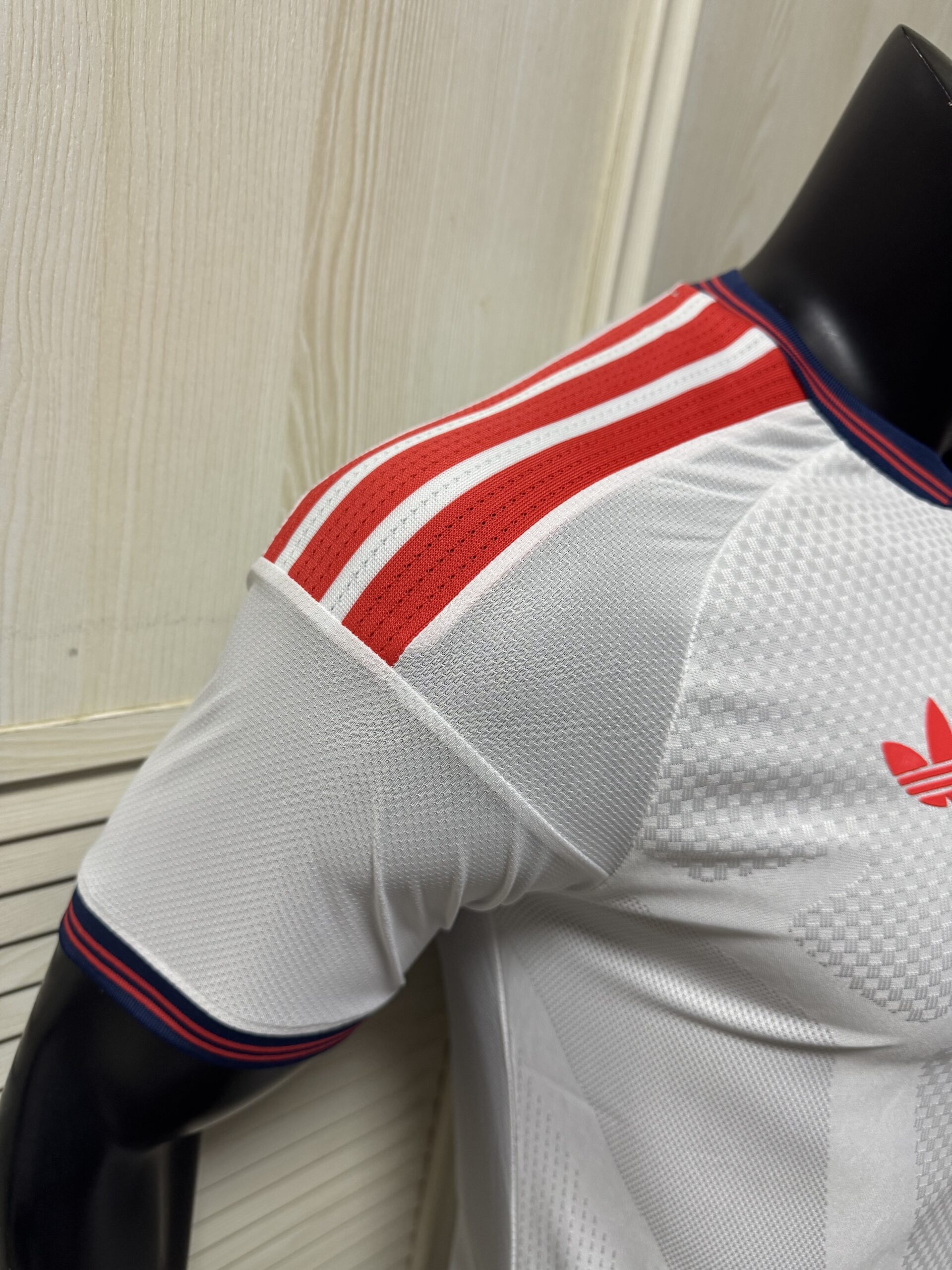 Adidas FC Bayern Munich 2024-25 Third Soccer Football Shirt – Off-White | Diamond Graphic | Vintage Edition - Image 3