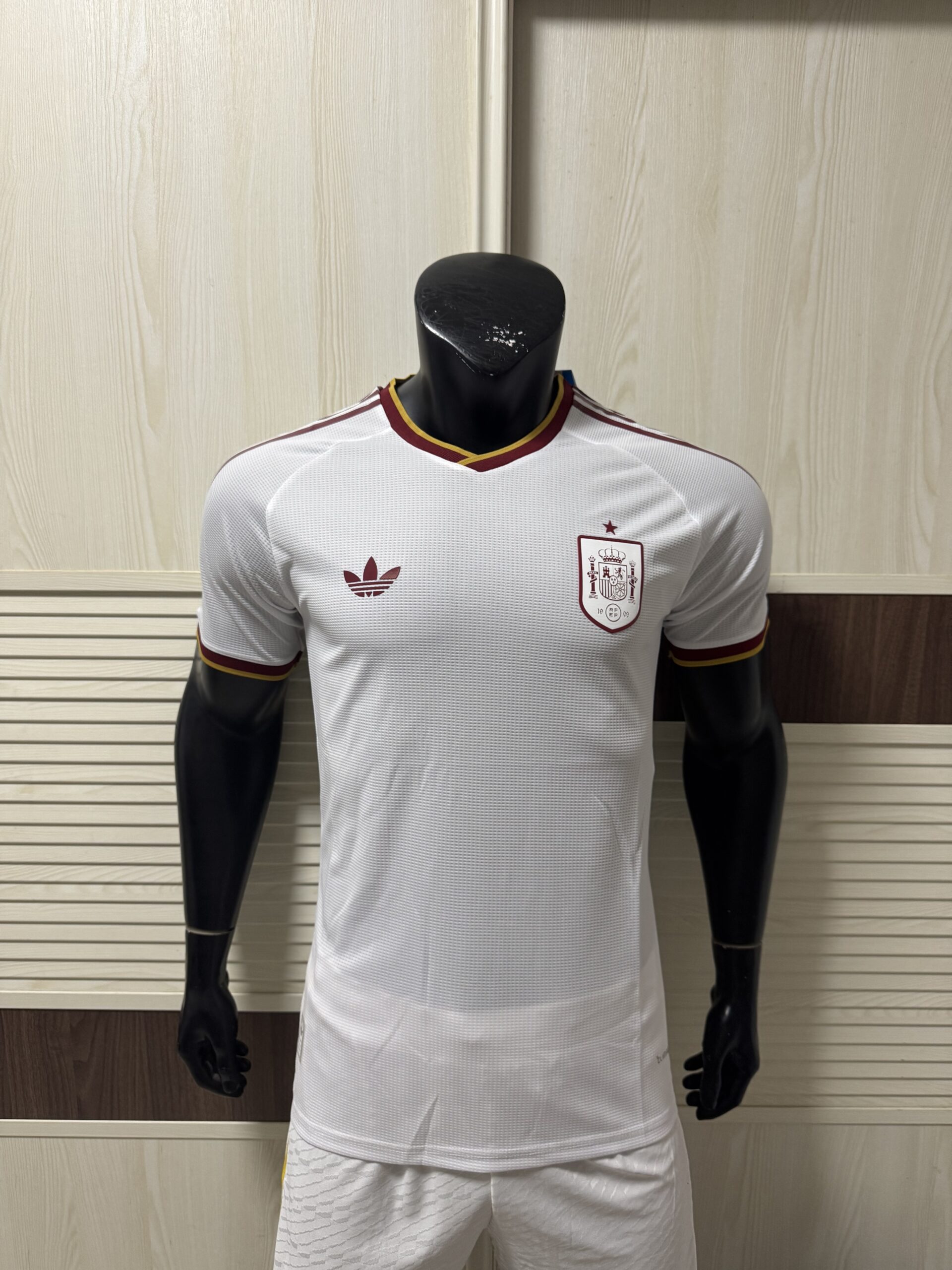 Spain Mens Authentic Away Jersey World Cup 2026/27