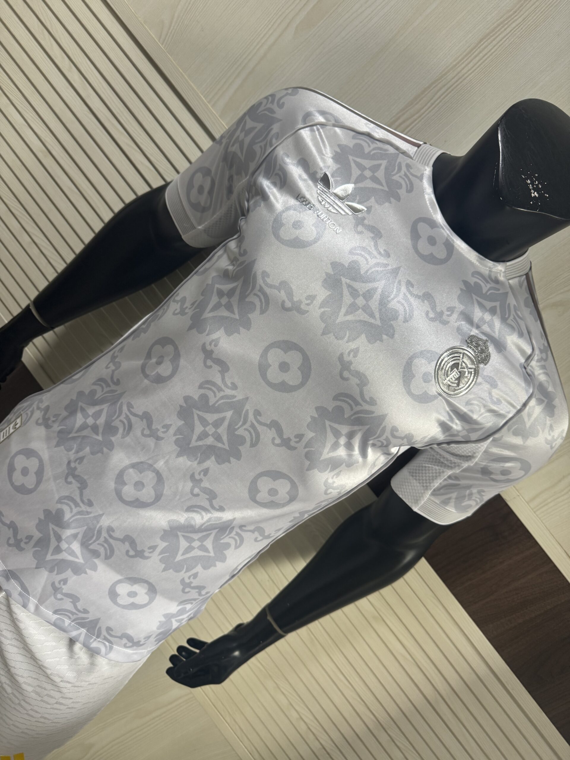 Real Madrid x Louis Vuitton 2025/26 Custom Player Version Jersey – LV Monogram Special Edition Shirt - Image 2