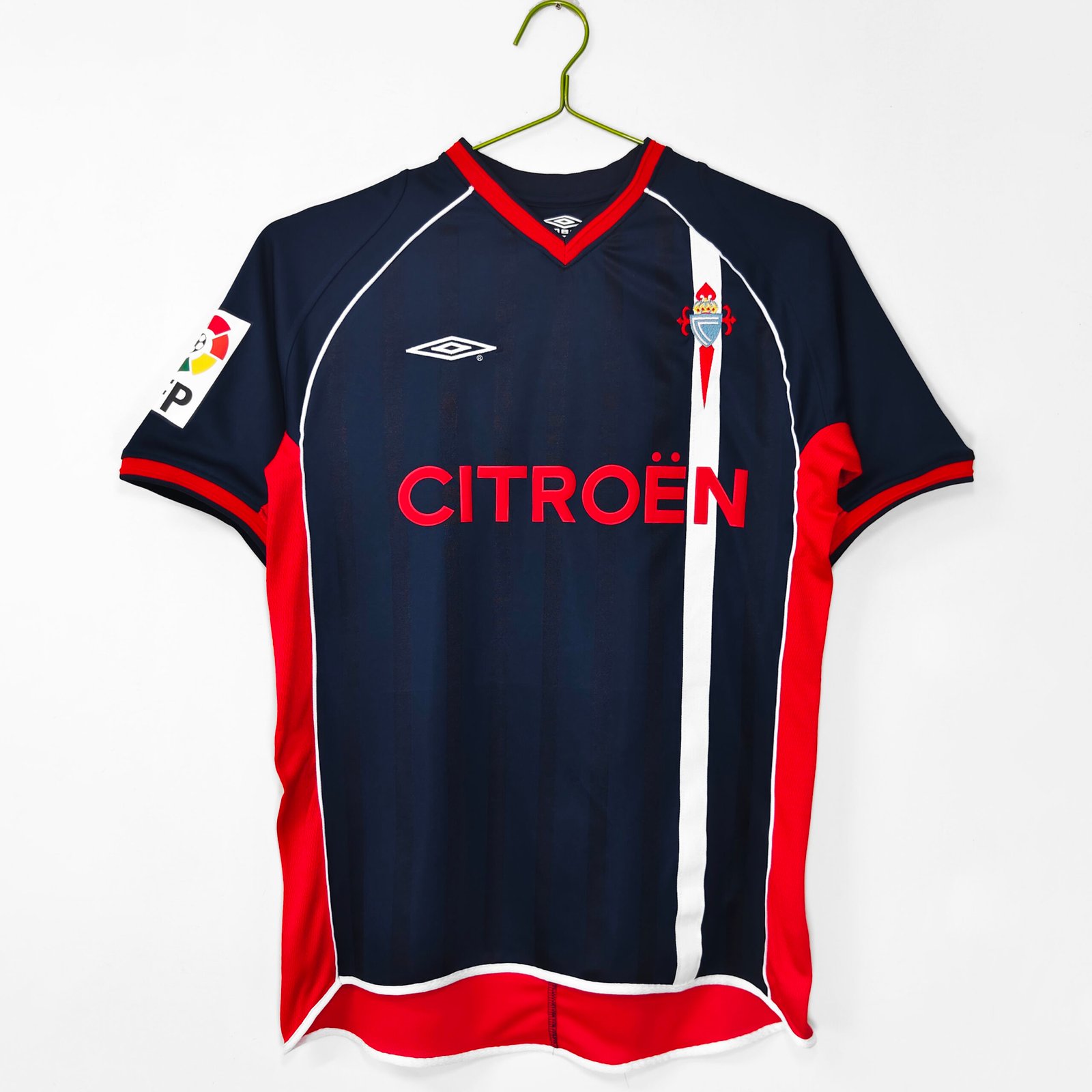 2001/02 Celta Vigo Away Black 0B11