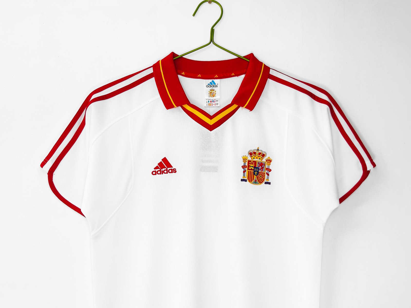 2000 Spain Away Retro 8A11”