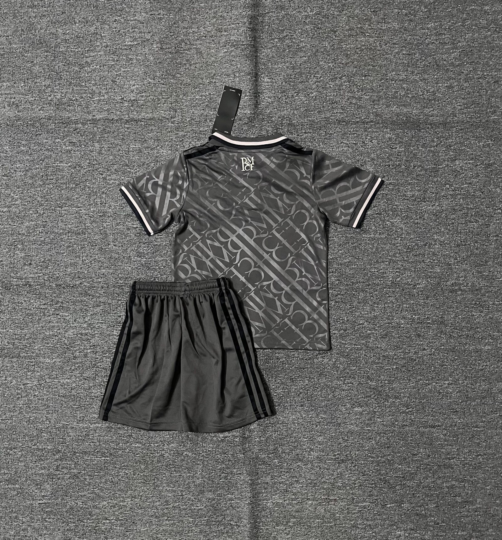 Real Madrid Kids kits Jersey 2026/27 - Image 2