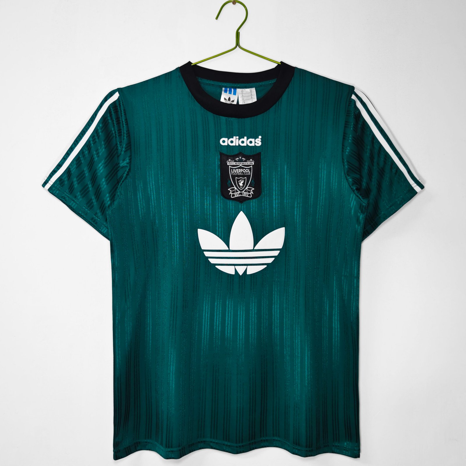“1995/96 Liverpool adidas Bringback Green T-Shirt 8A10”