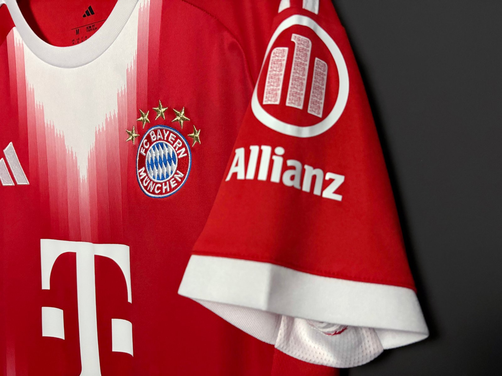 25–26 Bayern Munich Home Jersey