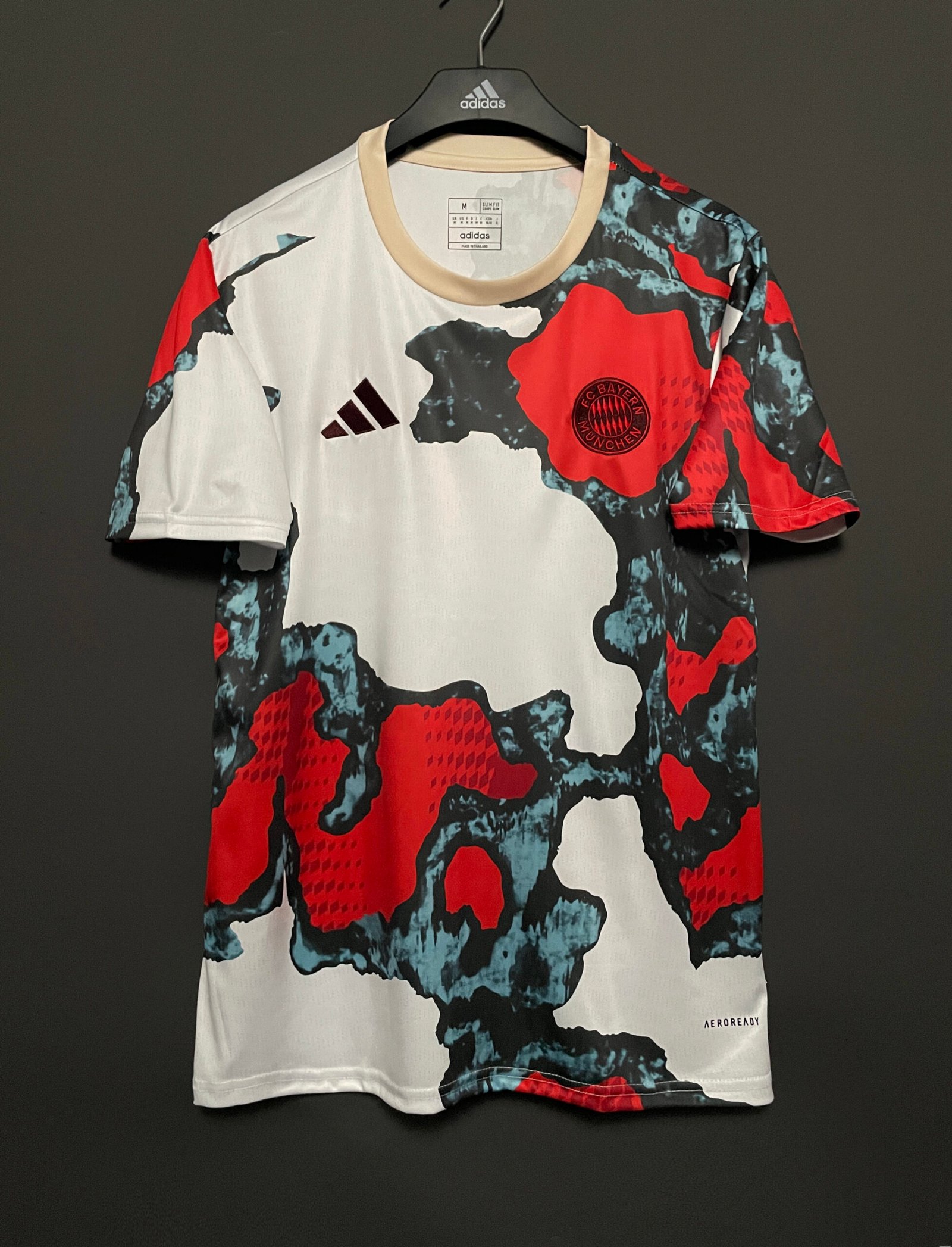 25-26 Bayern Munich Pre-Match Shirt