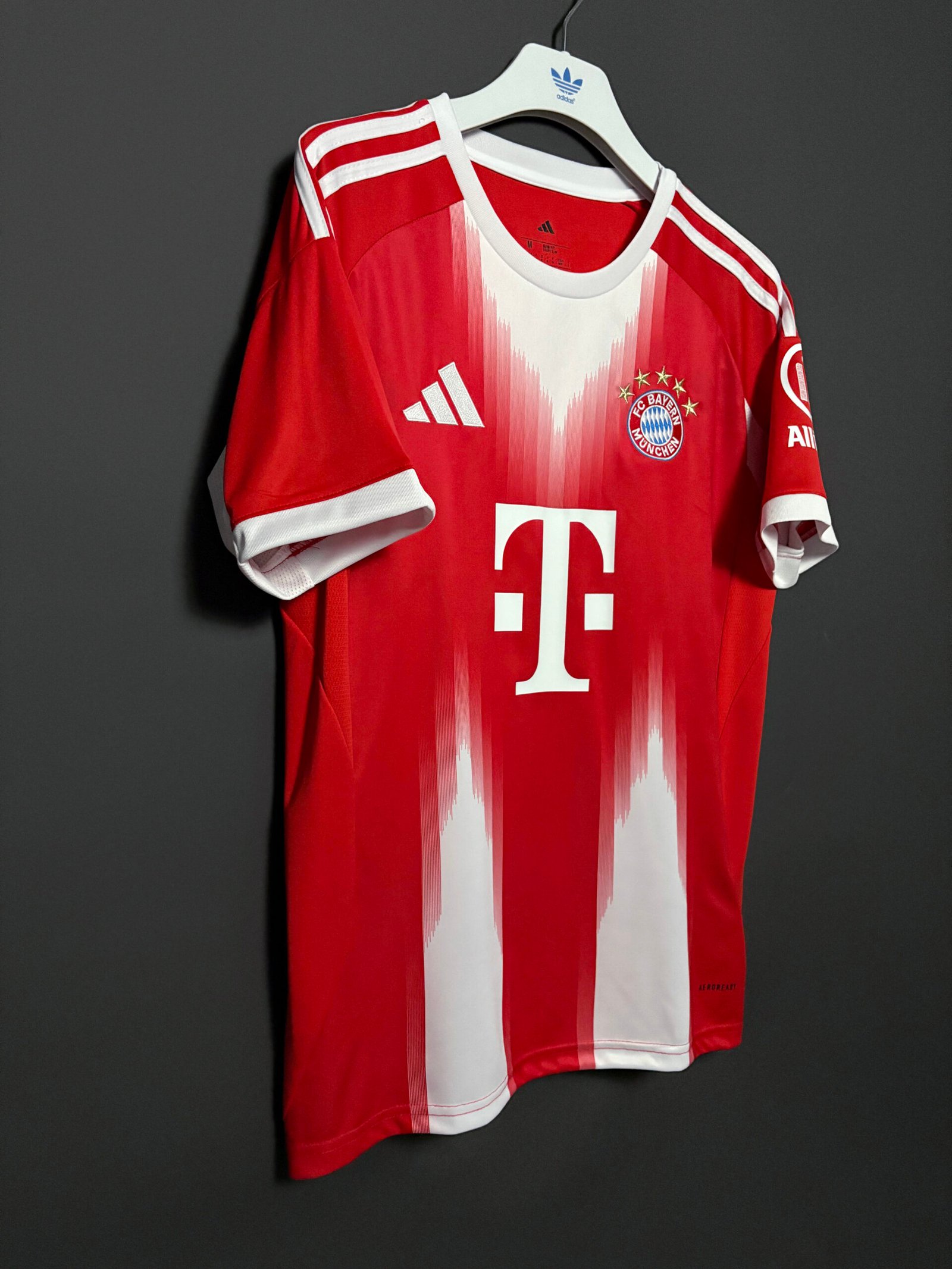 25–26 Bayern Munich Home Jersey