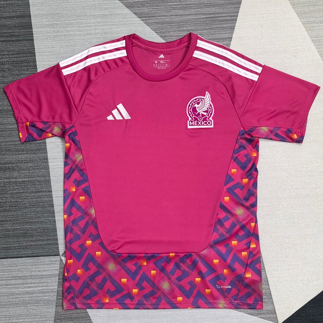 Mexico Goalkeeper Jersey 2026 front view